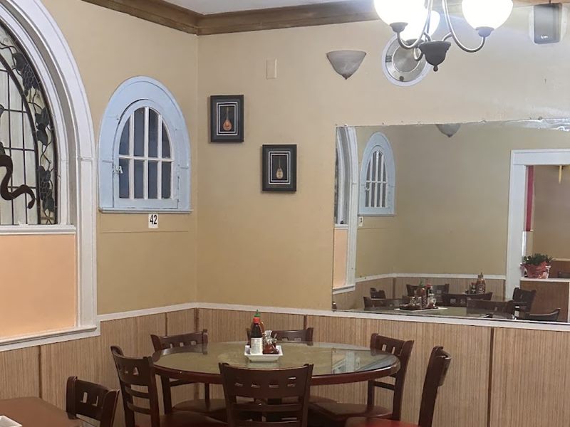 Viet-Nam Restaurant interior